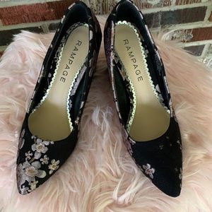 Embroidered Flowers Chunky Heel